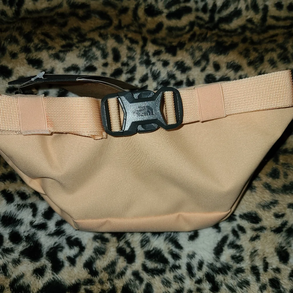 The North Face Fanny - Picture 8 of 12